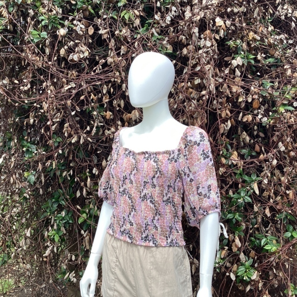 Free People Smocked Puff Sleeve Tie Back Crop Top - Picture 7 of 10